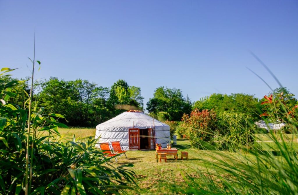 hebergement insolite - hiddenstays - yourte